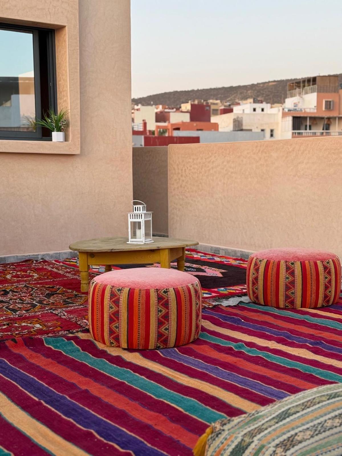 Tamraght Playa Surf House 호스텔 외부 사진